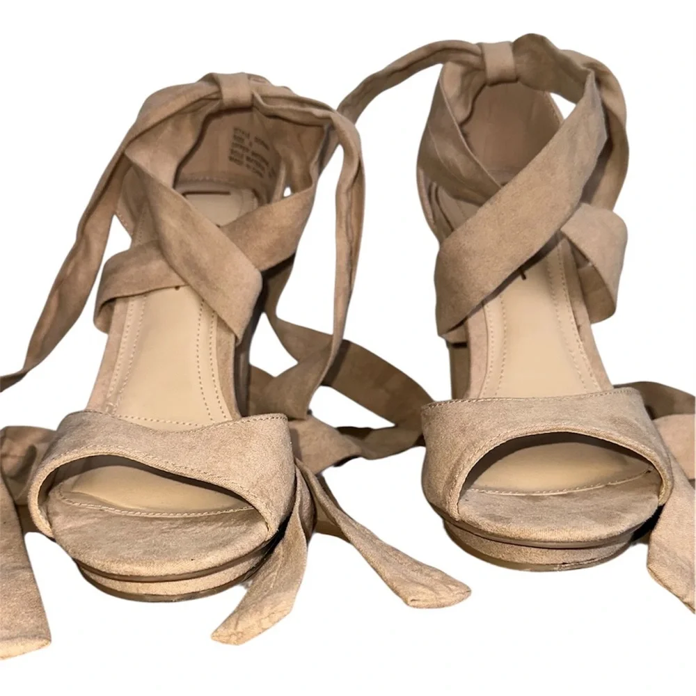 Lulu’s Dorian Natural Suede Lace-Up Platform Heels - Picture 15 of 16